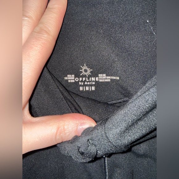 Aerie Black High-Waisted Leggings Cropped Medium Braided Scrunch - Picture 2 of 4